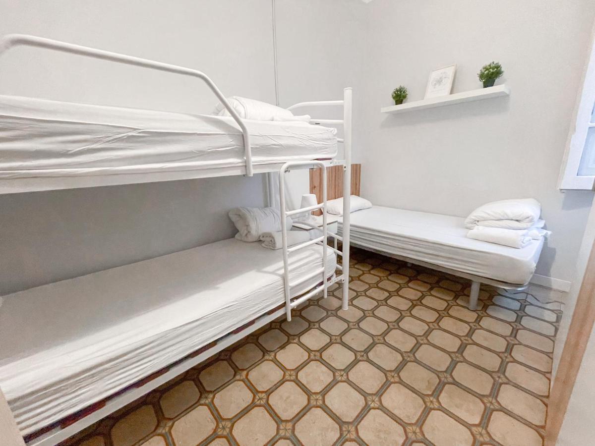 Az The Old Town Hostel - Coliving Zaragoza Eksteriør billede