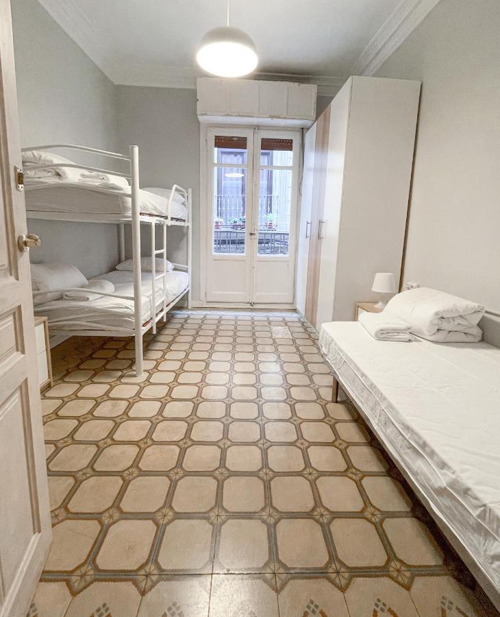 Az The Old Town Hostel - Coliving Zaragoza Eksteriør billede